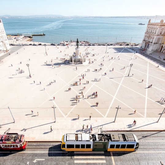 Transportes de Lisboa: descubra a cidade com o melhor conforto